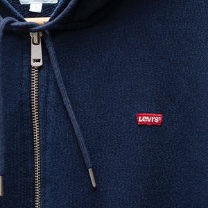 Levi’s zip up hoodie